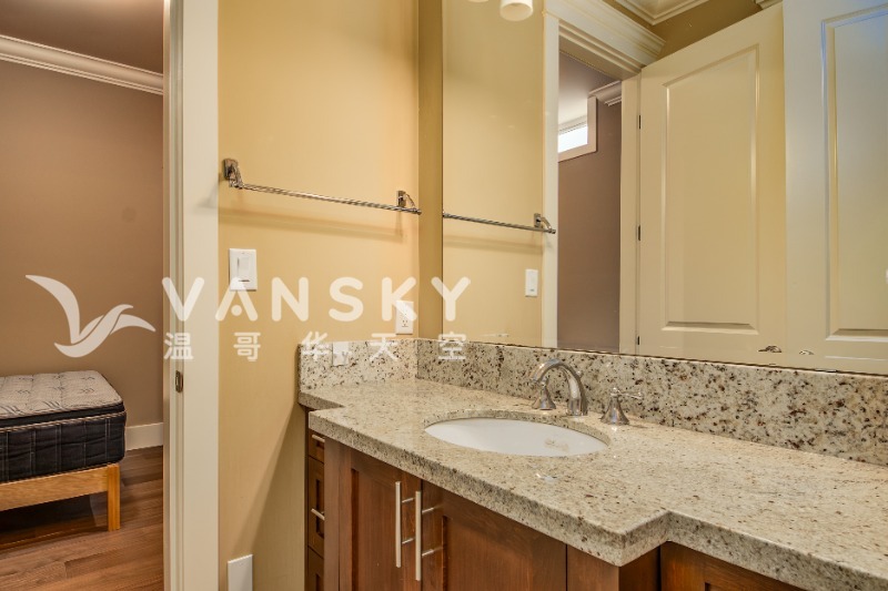 260611134931_2150 W 20th Ave Vancouver -8.jpg